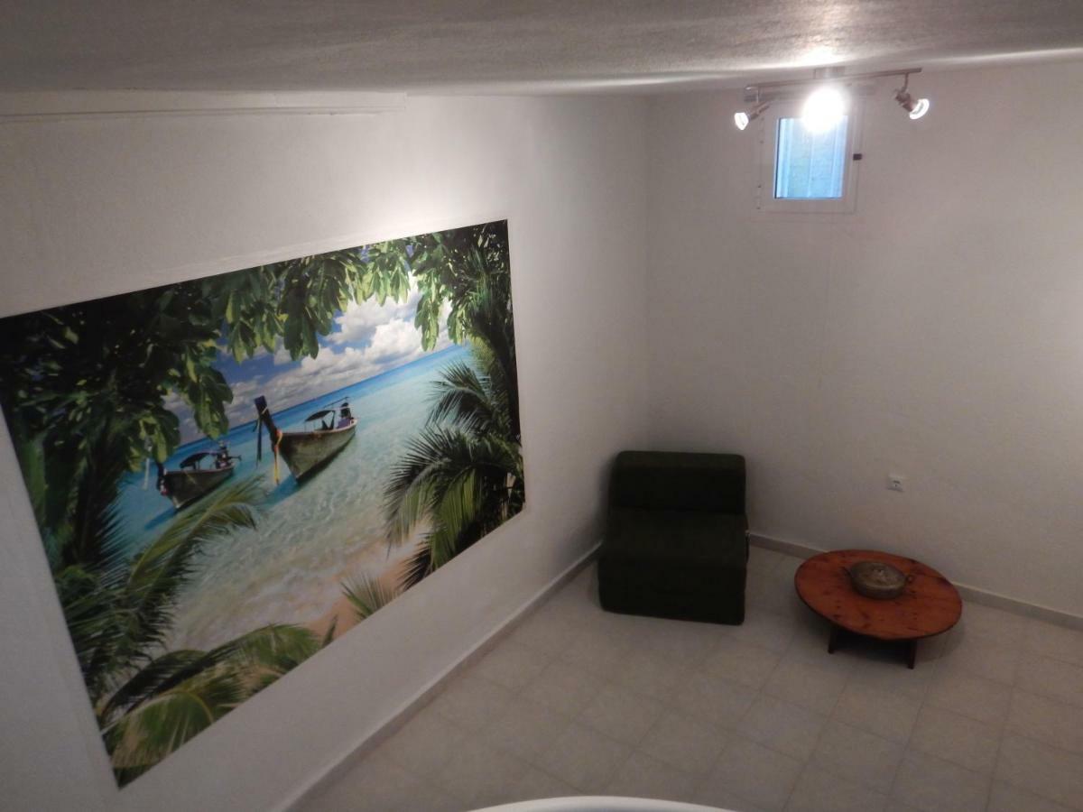 Nirvana House Sani  Luaran gambar
